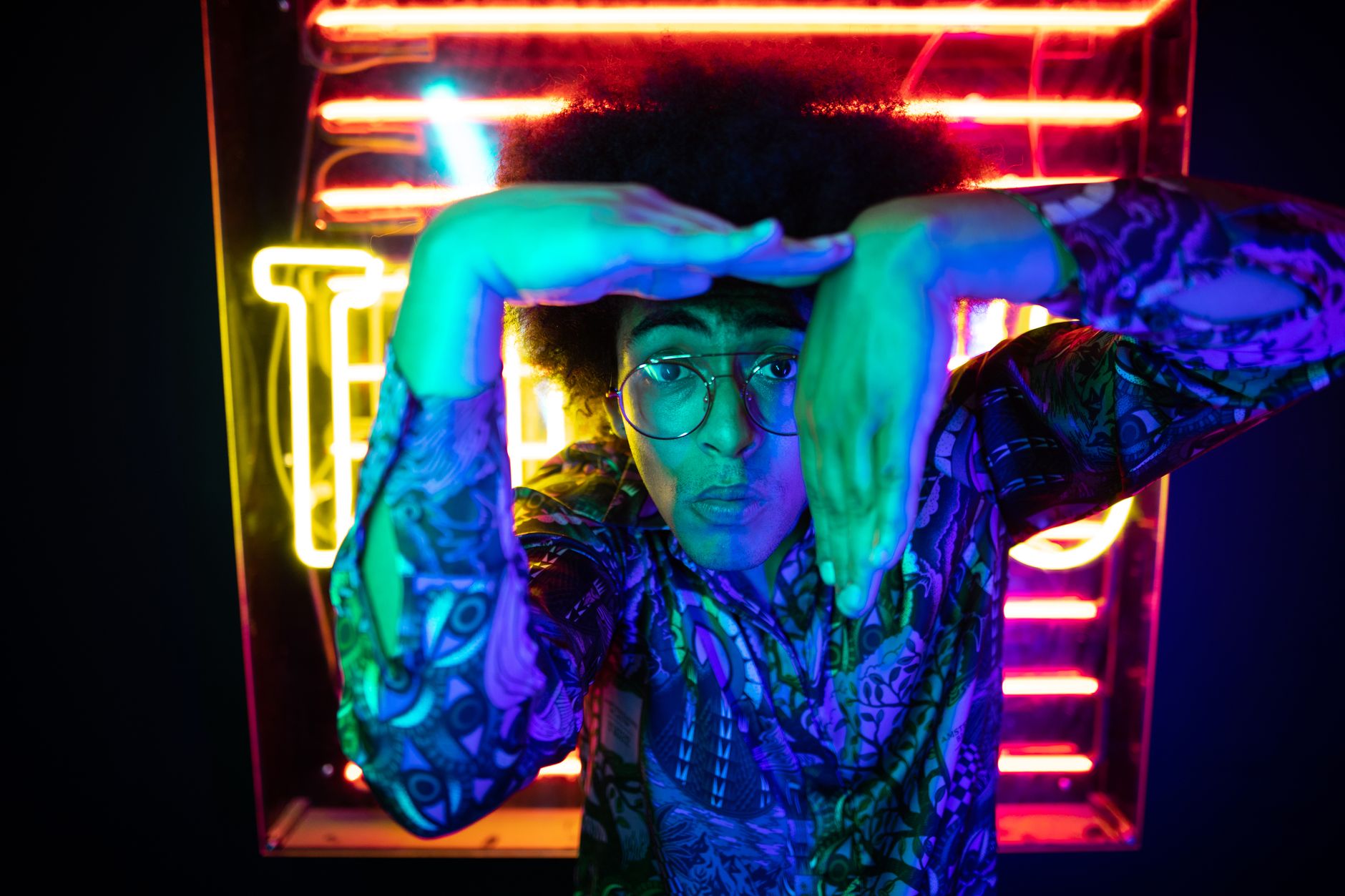 Capa: Campanha Julho Neon em Aparecida: Tratamentos Estéticos — foto: RDNE Stock project/Pexels